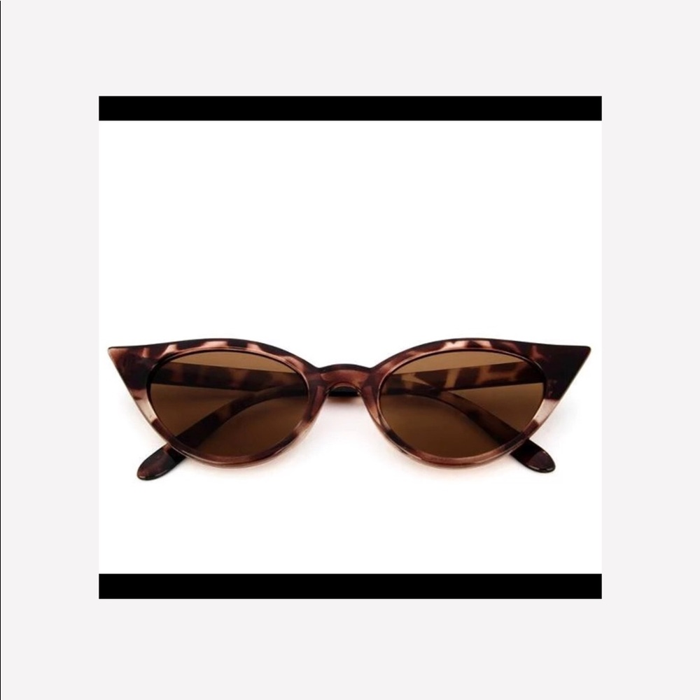 Ladies Cat Eye Leopard Sunglasses